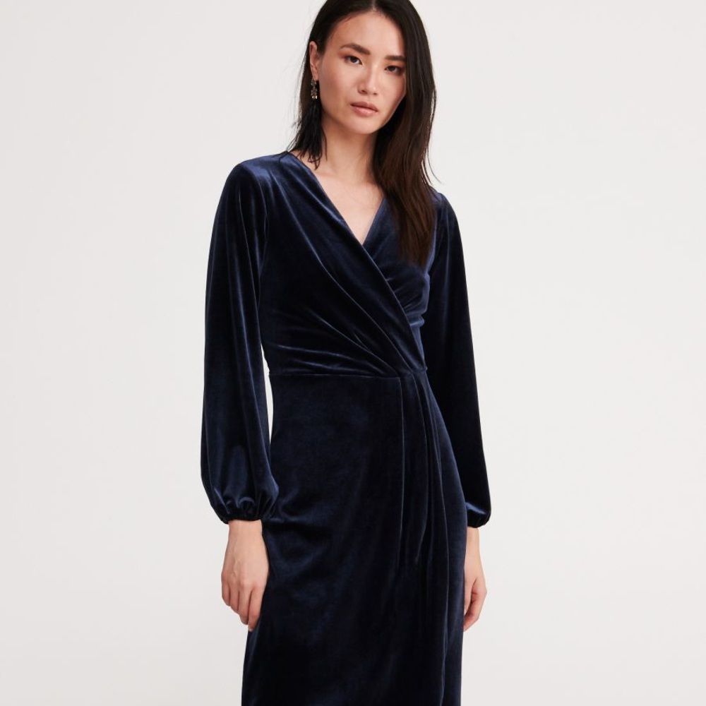 EUC BLACK VELVET DRESS